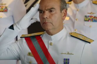 chefe-da-marinha-pede-dispensa-como-testemunha-de-acao-do-golpe