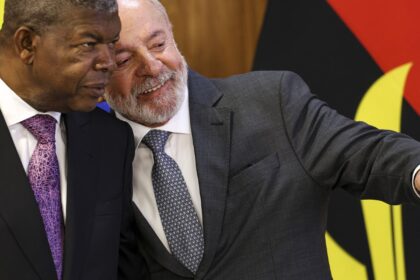 lula-incentiva-empresariado-a-investir-em-angola