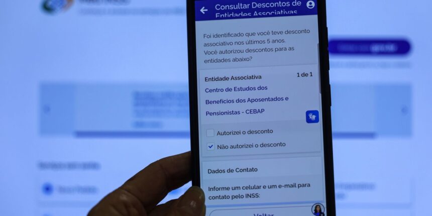 inss-comeca-a-devolver-a-aposentados-mensalidades-associativas