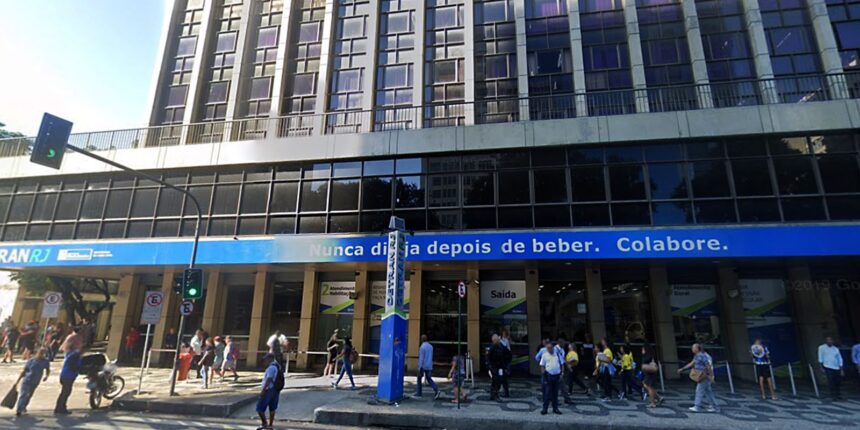roubo-de-veiculos-caiu-24%-em-abril-no-rio-de-janeiro,-diz-isp