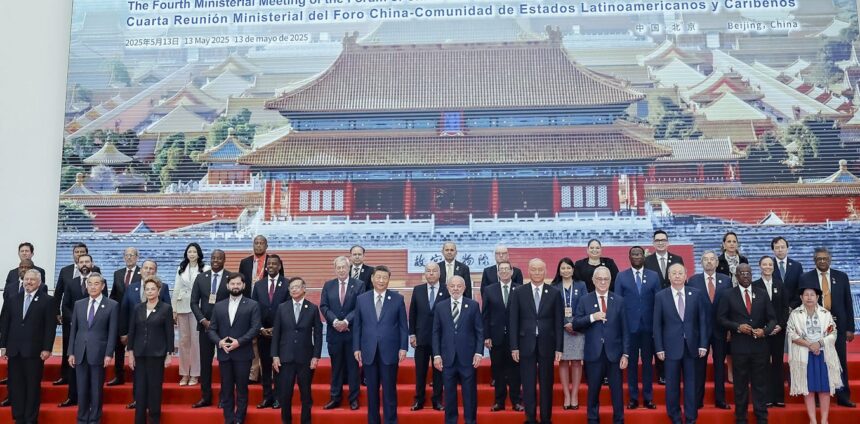 entenda-o-que-e-o-forum-china-celac-2025-e-quais-os-beneficios-para-a-america-latina