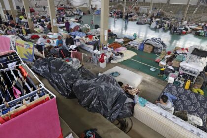 oito-em-cada-dez-brasileiros-ja-apoiaram-vitimas-de-eventos-climaticos