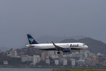azul-anuncia-acordo-de-reorganizacao-financeira