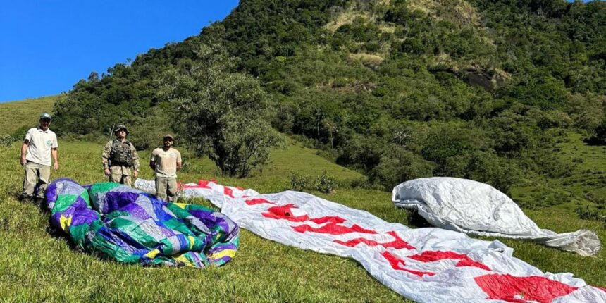 baloes-caem-em-parque-do-rio-e-sao-apreendidos;-pratica-e-crime