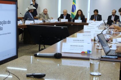 grupo-de-trabalho-comeca-debates-sobre-reforma-administrativa-no-pais