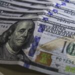 dolar-cai-para-r$-5,66-apos-suspensao-de-tarifas-de-trump