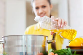 estudo-liga-oleos-vegetais-de-cozinha-a-cancer-de-mama-agressivo,-mas-nao-ha-motivo-para-panico