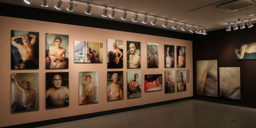 museu-da-diversidade-sexual-abre-mostra-sobre-envelhecimento-lgbt+