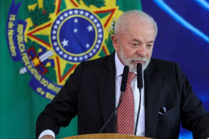lula-reafirma-que-guerra-em-gaza-e-genocidio-e-que-judeus-sao-contra