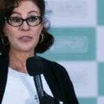 deputada-carla-zambelli,-condenada-pelo-stf,-deixa-o-brasil