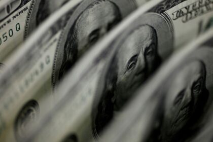 tesouro-capta-us$-2,75-bi-no-exterior-com-maior-demanda-em-sete-anos