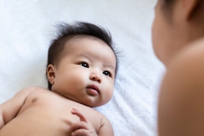 como-falar-com-seu-bebe:-uma-especialista-no-cerebro-explica-o-“paies”
