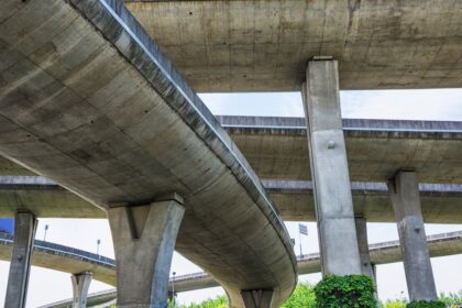 simulacoes-baseadas-em-inteligencia-artificial-ajudam-a-prevenir-desastres-em-pontes-e-viadutos