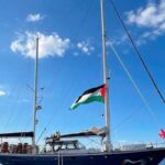 barco com-ativistas-esta-a-48-horas-de-gaza-com-ajuda-humanitaria