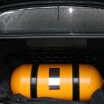 explosao-em-posto-de-gasolina-mata-um-homem-e-fere-outro-no-rio