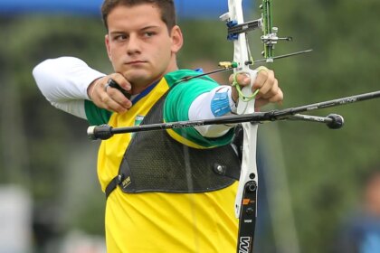tiro-com-arco:-marcus-d’almeida-vence-etapa-turca-da-copa-do-mundo