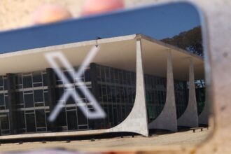 rede-x-recorre-ao-stf-contra-suspensao-de-perfis-de-carla-zambelli