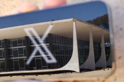 rede-x-recorre-ao-stf-contra-suspensao-de-perfis-de-carla-zambelli