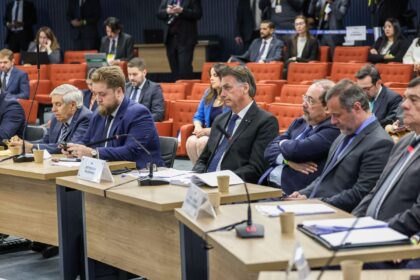 moraes-nega-pedido-de-bolsonaro-para-exibir-videos-em-interrogatorio