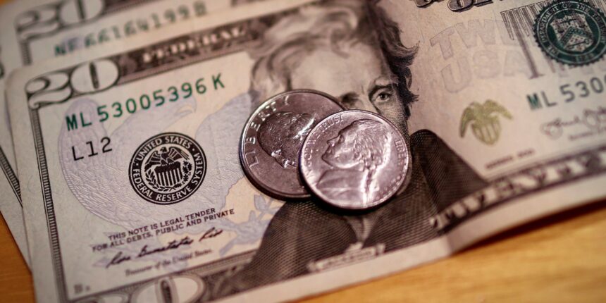 dolar-cai-para-r$-5,53-apos-queda-da-inflacao-nos-eua