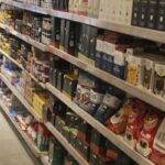 comercio-tem-queda-de-0,4%-em-abril,-depois-de-tres-altas