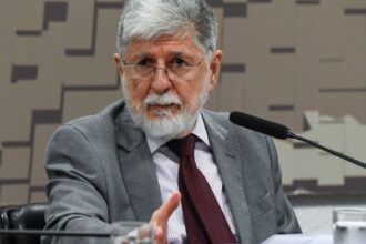 brasil-estuda-medidas-para-romper-relacoes-militares-com-israel