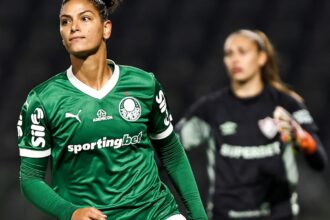 brasileiro-feminino:-fluminense-perde-para-palmeiras-e-se-complica