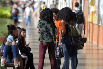 acoes-afirmativas-mudaram-“cara-da-universidade-no-brasil”,-diz-estudo
