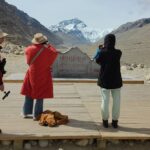 turismo-e-mudancas-climaticas-estao-transformando-a-rotina-e-a-paisagem-do-monte-everest
