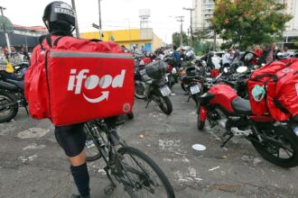 ifood-anuncia-mudancas,-mas-representantes-de-entregadores-criticam