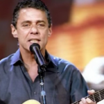 em-livro-e-disco,-chico-buarque-“trouxe-luz-aos-marginalizados”