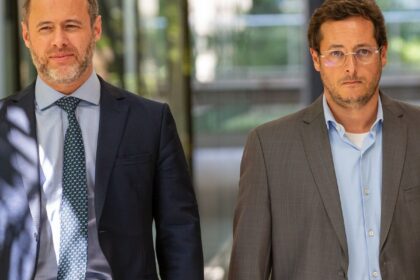 moraes-manda-pf-ouvir-advogado-e-ex-assessor-de-bolsonaro 