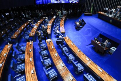 senado-segue-camara-e-tambem-derruba-decreto-do-iof