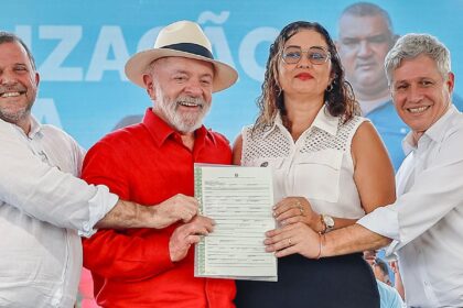 governo-assina-acordo-para-acelerar-regularizacao-fundiaria