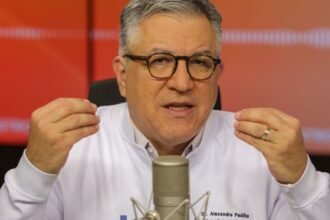 dengue:-vacina-do-butantan-deve-estar-disponivel-no-inicio-de-2026