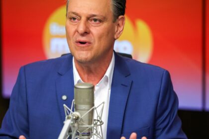 selic-a-15%-e-inadmissivel,-diz-carlos-favaro