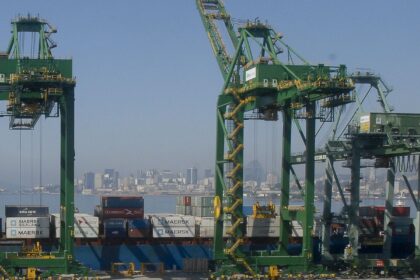 balanca-comercial-tem-menor-superavit-para-junho-em-6-anos