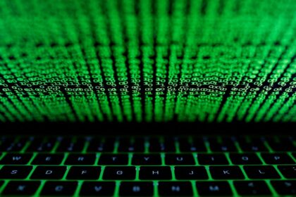 funcionario-que-deu-acesso-a-hackers-executarem-fraude-e-preso