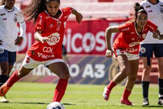 vila-nova-vence-nos-penaltis-e-vai-a-final-do-brasileirao-feminino-a3