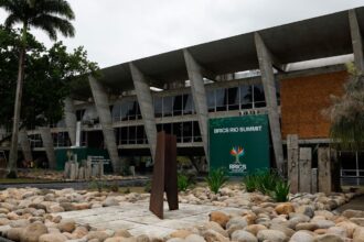 lideres-chegam-para-a-reuniao-de-cupula-do-brics-no-mam