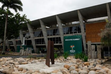 lideres-chegam-para-a-reuniao-de-cupula-do-brics-no-mam