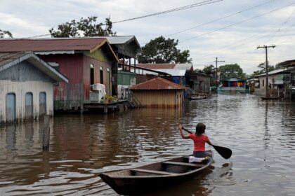 cheias-no-amazonas-deixam-40-municipios-em-estado-de-emergencia