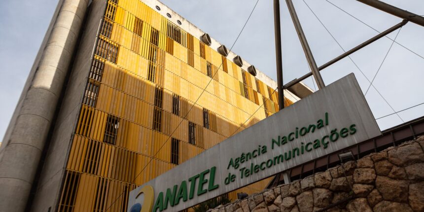 anatel-passa-a-exigir-autorizacao-de-pequenos-provedores-de-internet