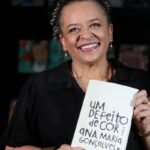 abl-elege-ana-maria-goncalves,-primeira-mulher-negra-a-virar-imortal