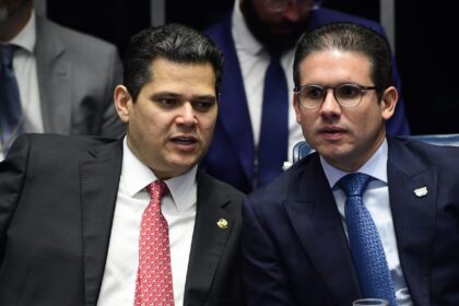 tarifaco:-congresso-pede-dialogo-nos-campos-comercial-e-diplomatico