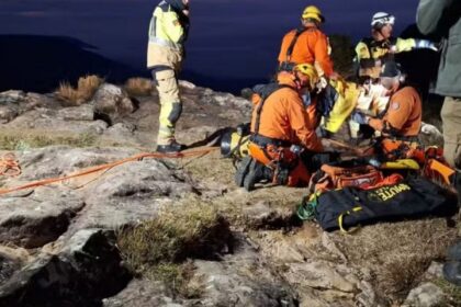 bombeiros-preparam-resgate-de-crianca-que-caiu-em-canion-no-rs