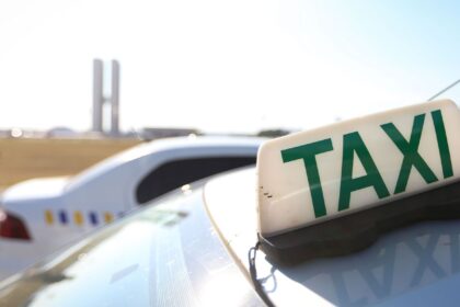 fim-da-taxa-de-verificacao-de-taximetros-beneficiara-300-mil-taxistas
