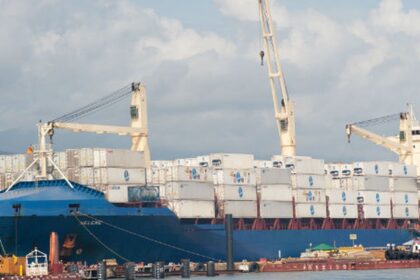para-camaras-de-comercio,-tarifa-de-50%-afeta-economia-norte-americana
