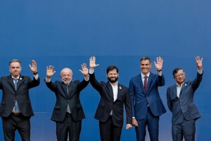 brasil,-chile,-colombia,-uruguai-e-espanha-defendem-democracia