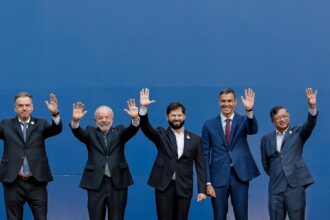 brasil,-chile,-colombia,-uruguai-e-espanha-defendem-democracia
